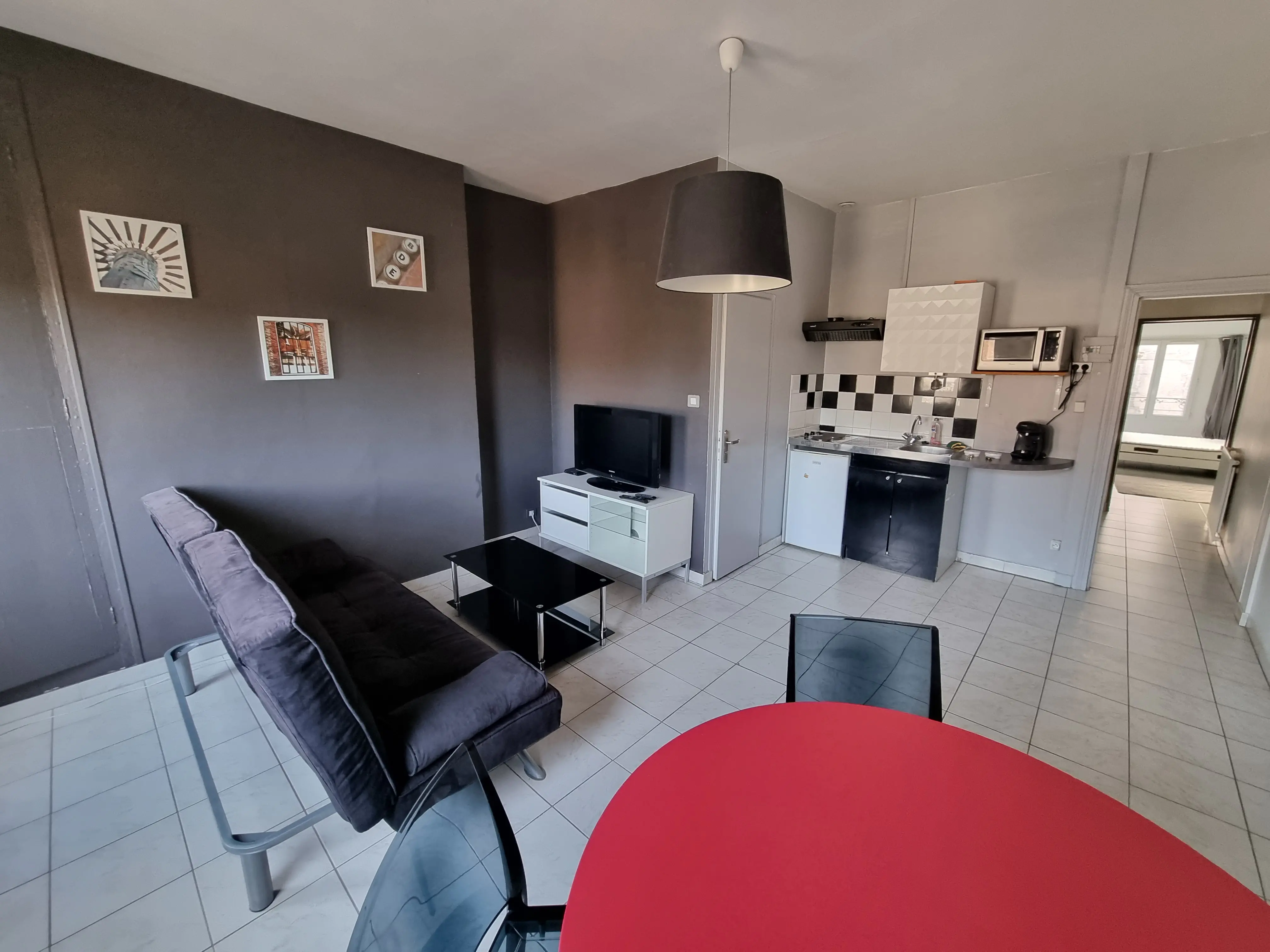 Photo 5 - T2 / 38.8 m² / Niort / Meublé